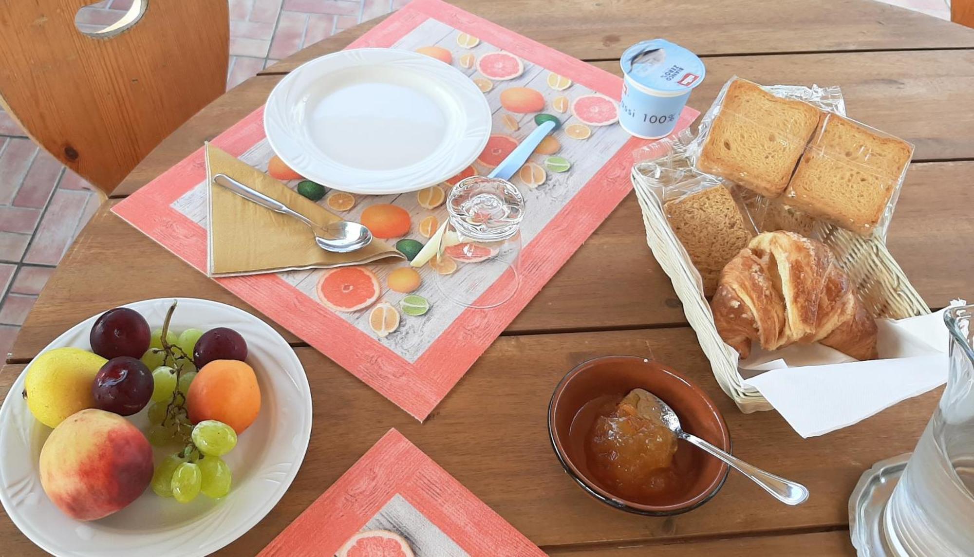 Casale Battaglini Bed & Breakfast Castelnuovo Cilento Ngoại thất bức ảnh